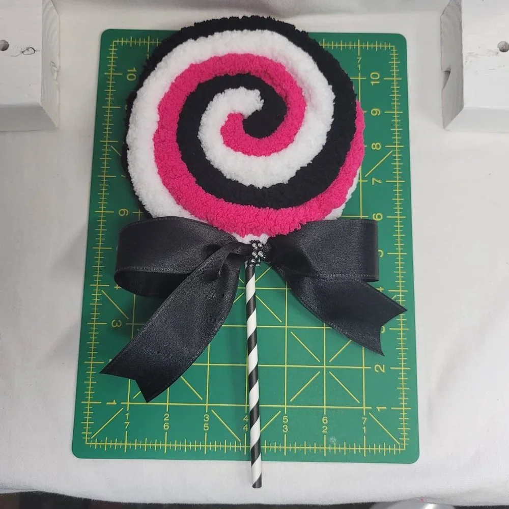 Decorative Chunky Yarn Hot Pink‎ White & Black Lollipops Black w Stripe Stick